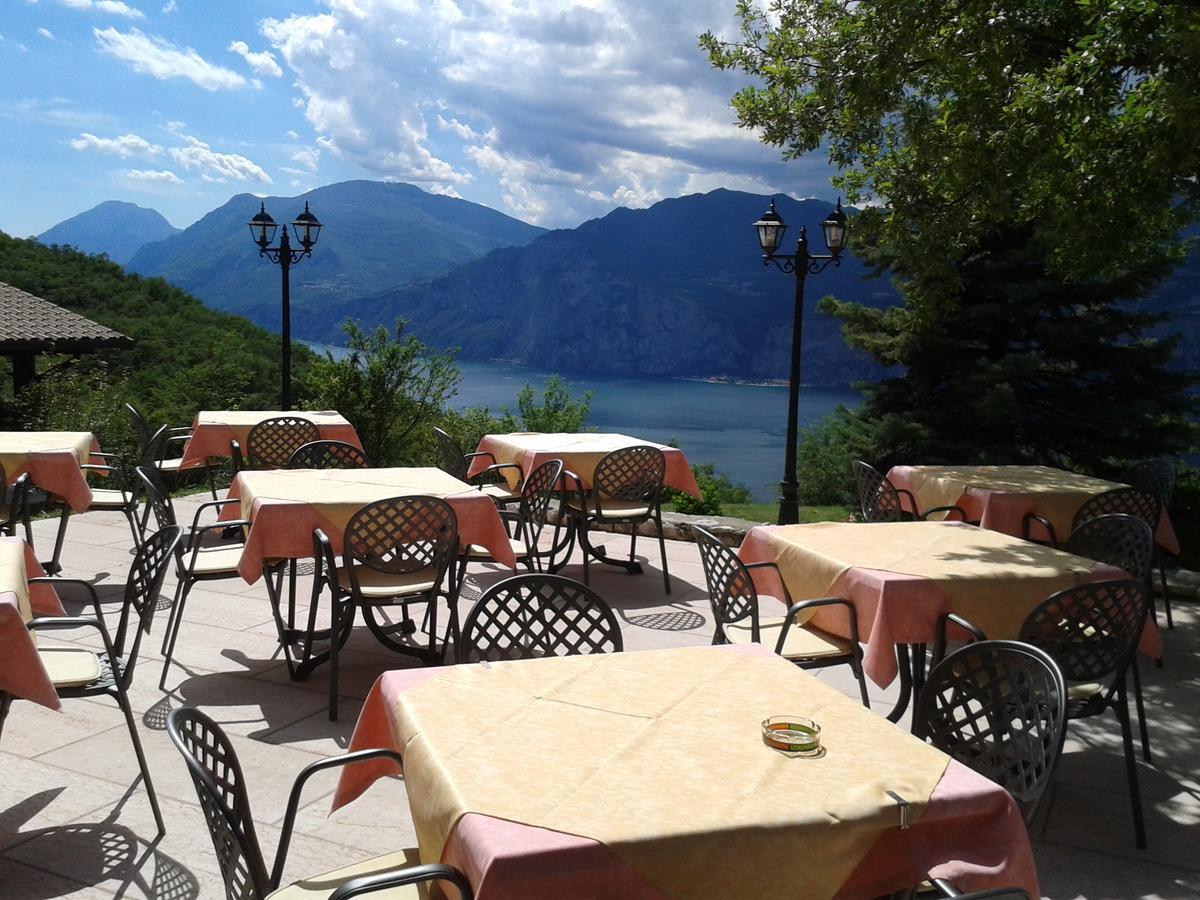 Agriturismo San Maggiore Malcesine Eksteriør billede